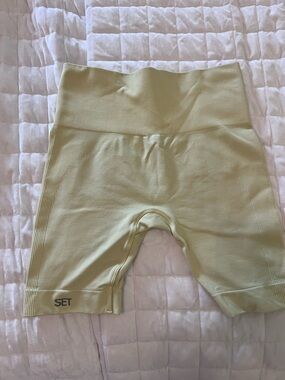 SET Active Light yellow High-Waist Seamless Bike Shorts